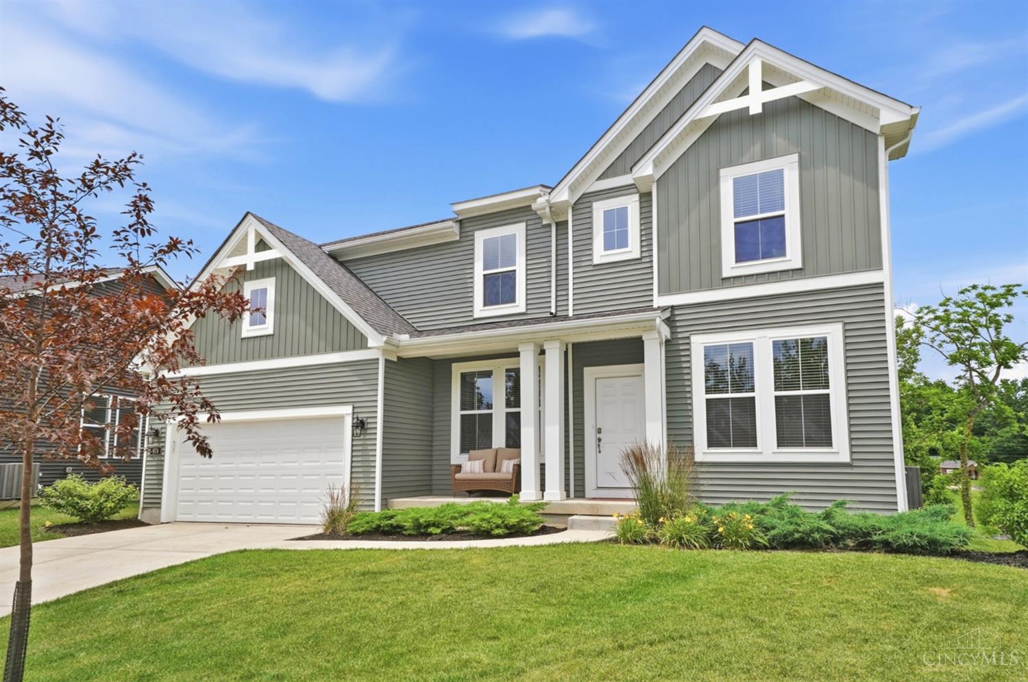 974 Crestpoint Court