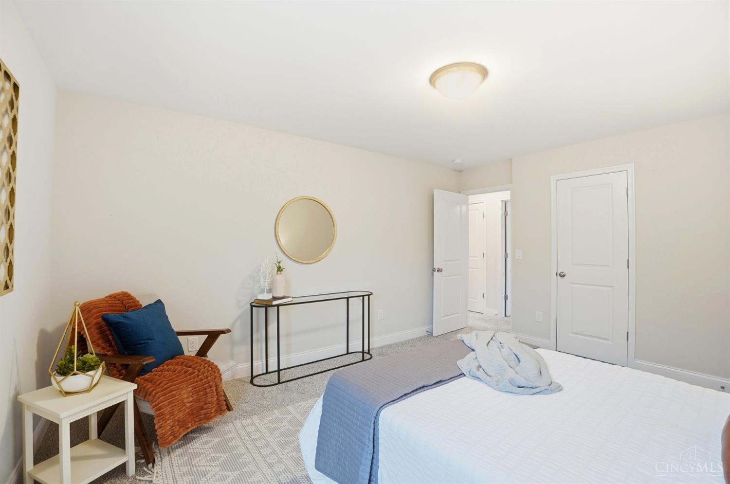 974 Crestpoint Court