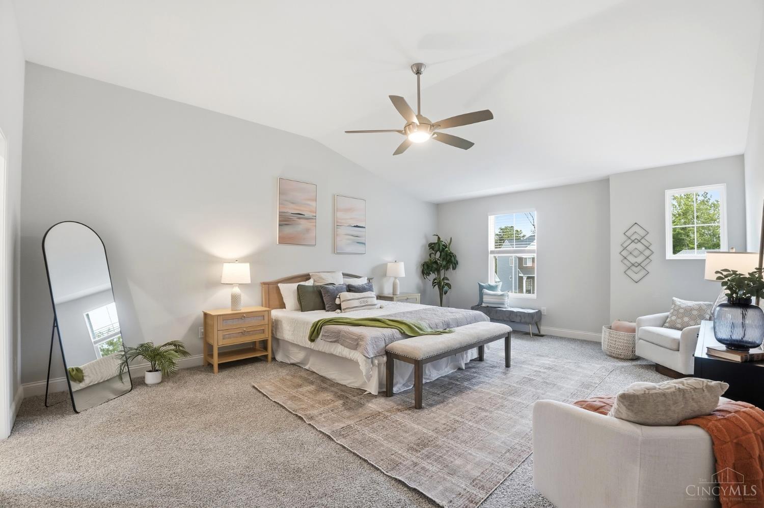 974 Crestpoint Court