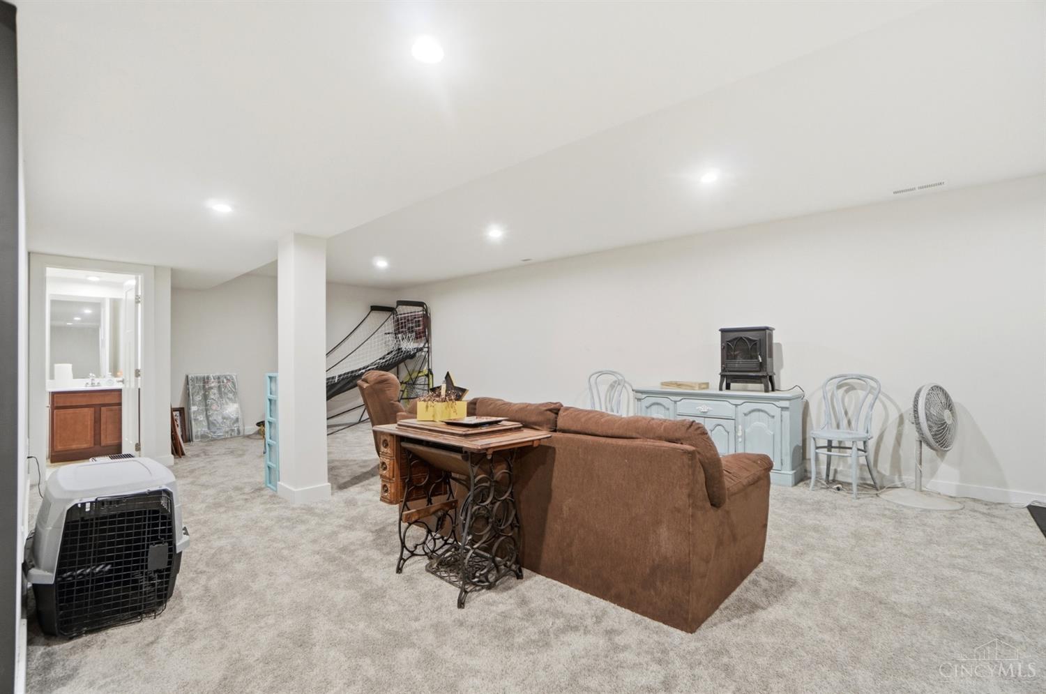 5901 Anmer Court