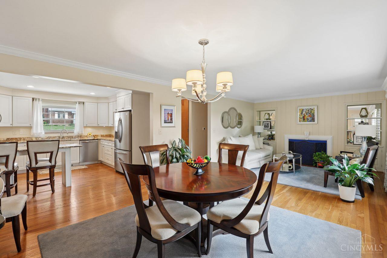 3685 Davenant Avenue