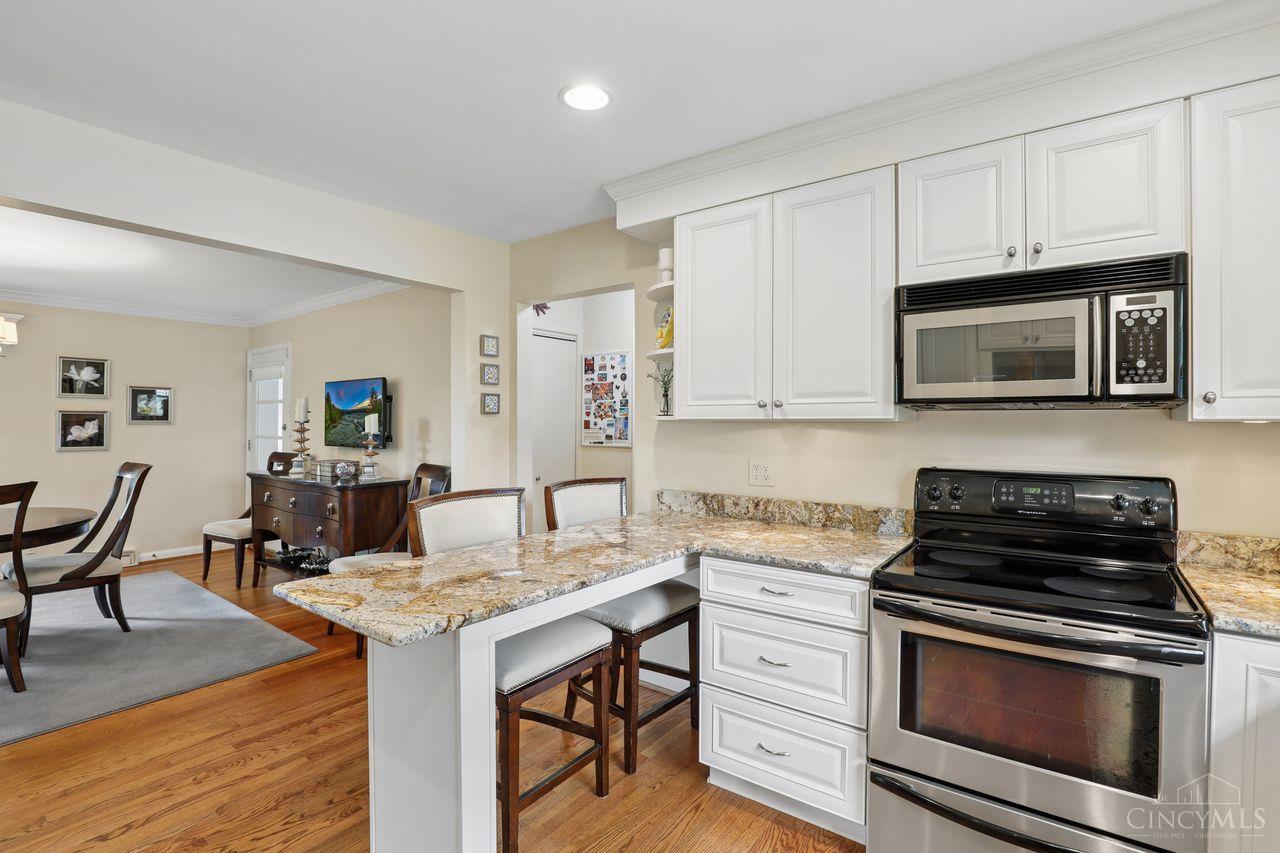 3685 Davenant Avenue
