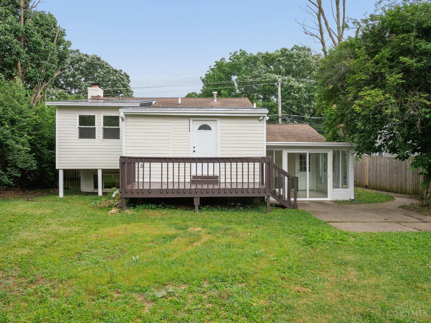 11623 Kenn Road