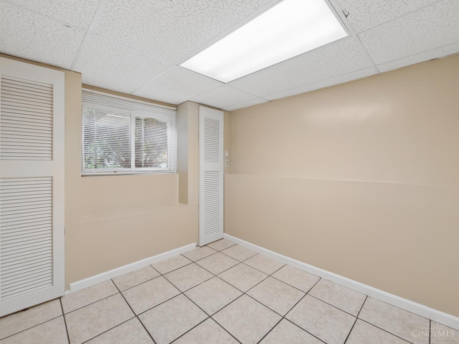 11623 Kenn Road
