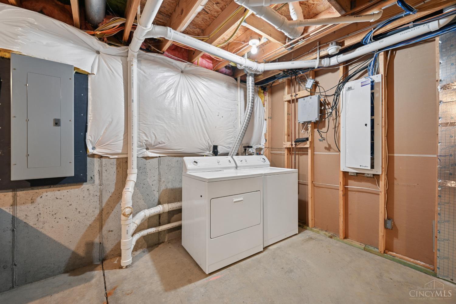5252 Venetian