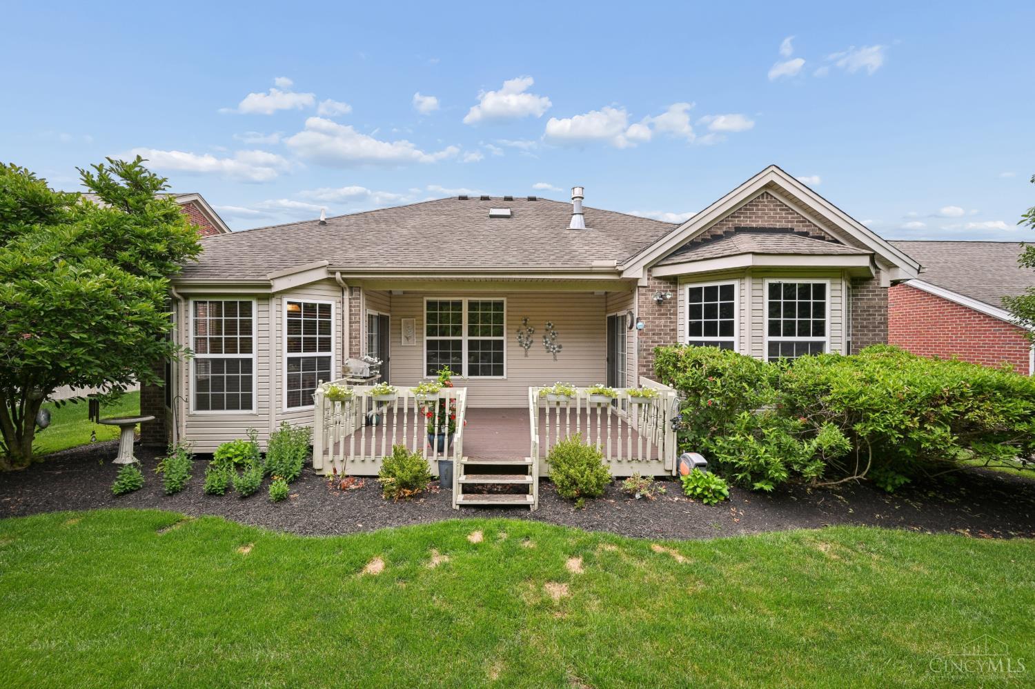 5252 Venetian