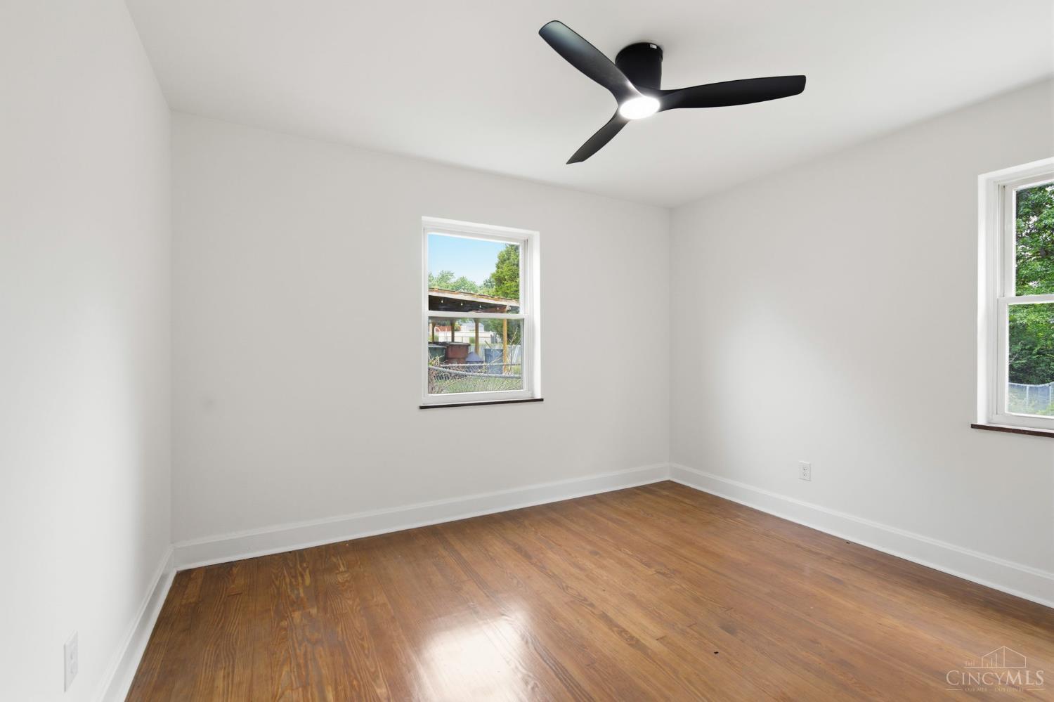 5482 Lawrence Road