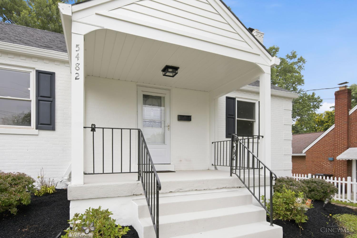 5482 Lawrence Road