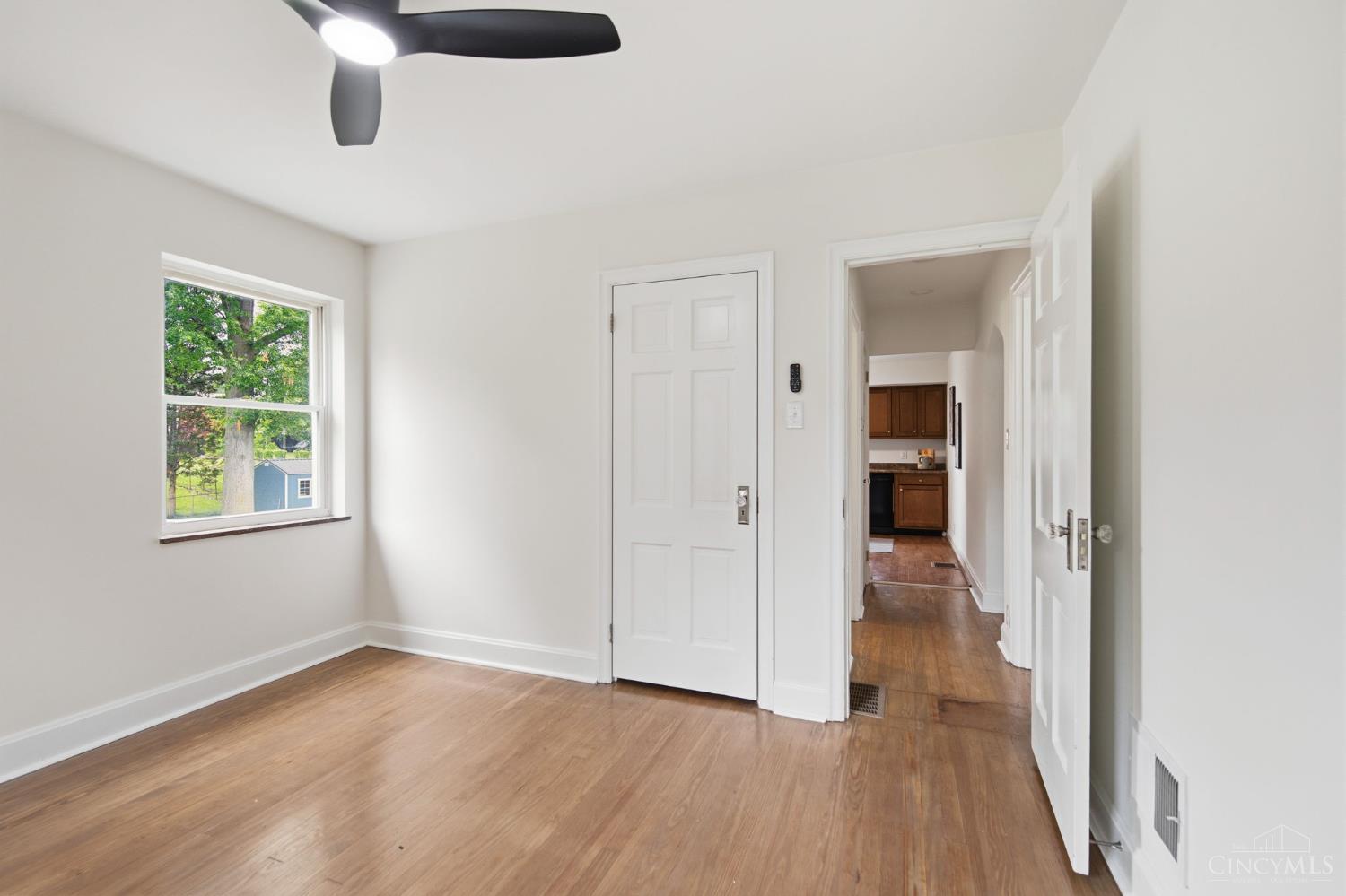 5482 Lawrence Road