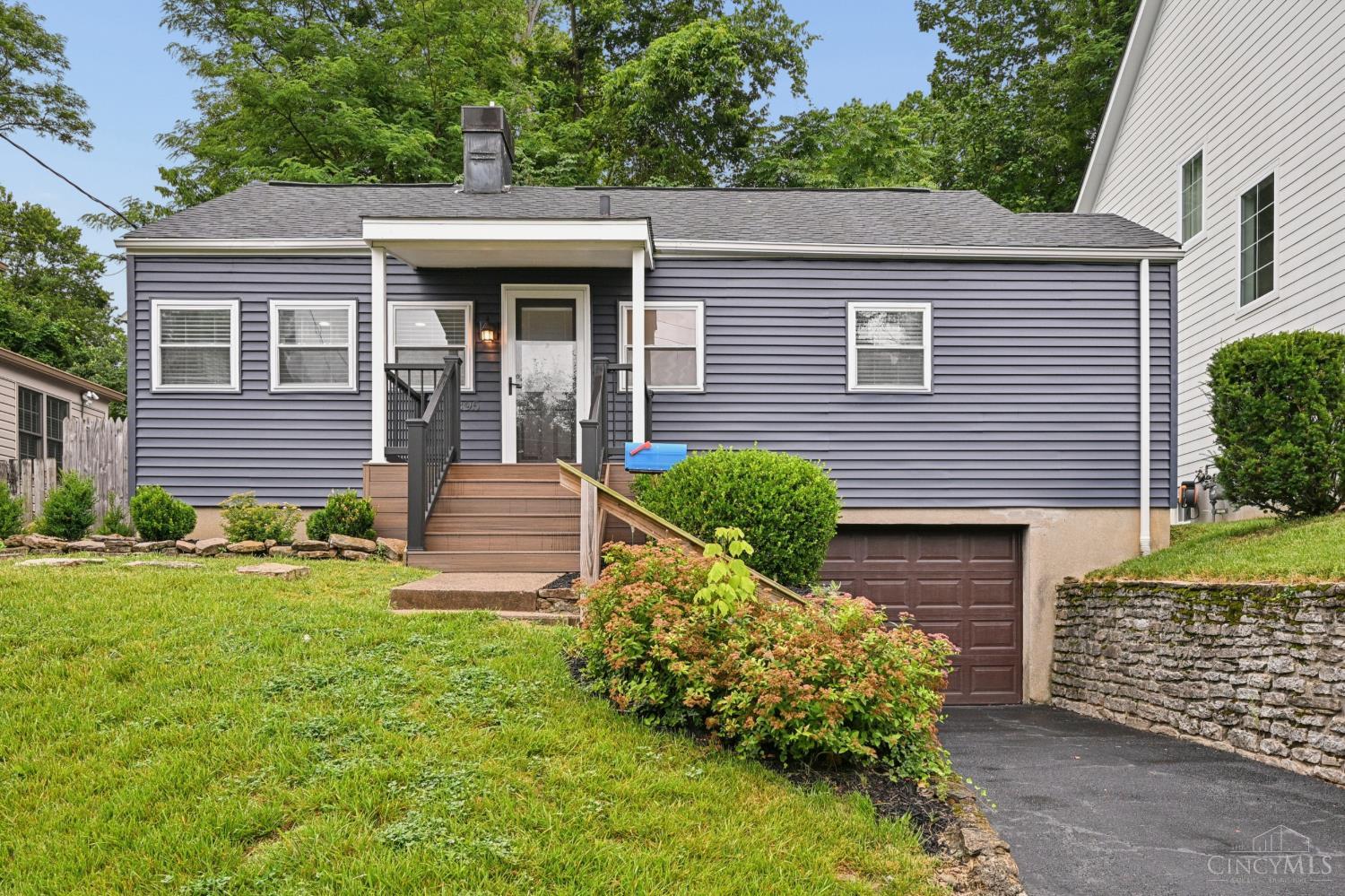 3395 Ault View Avenue