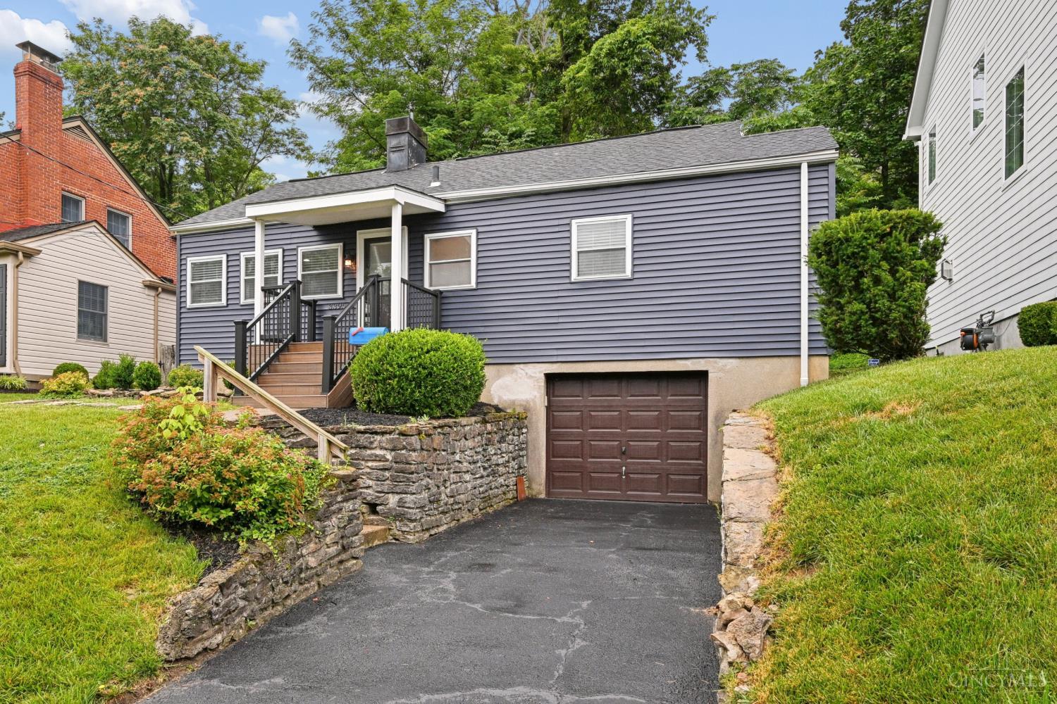3395 Ault View Avenue