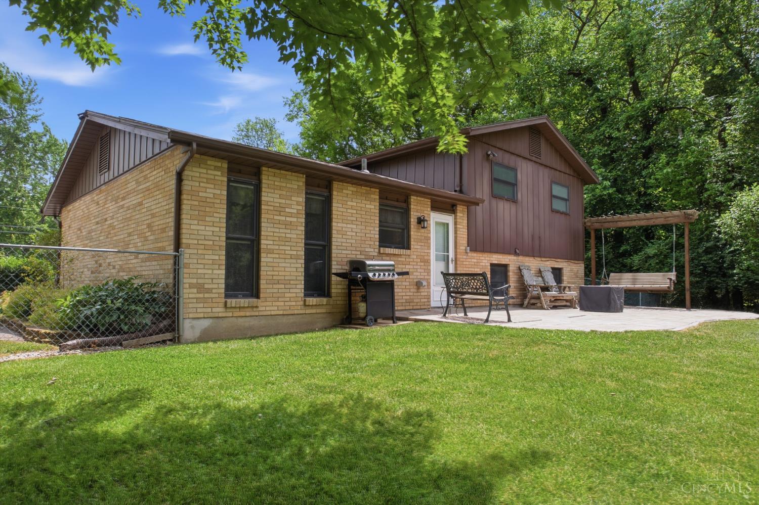 3623 Lewis Road