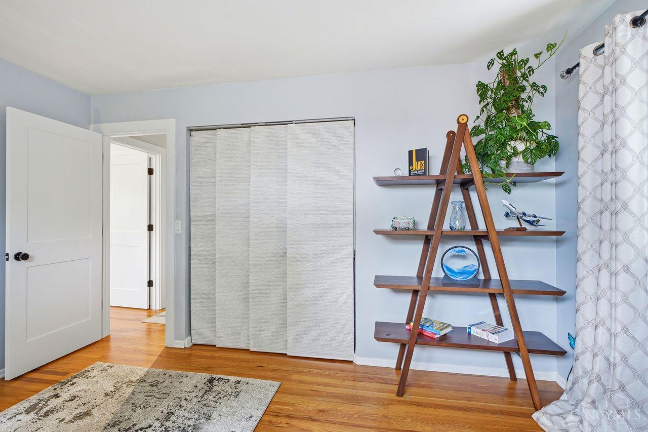 1302 Moonkist Court