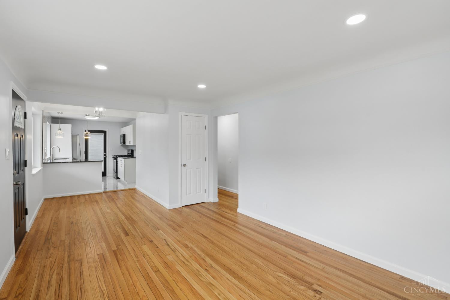 4136 Pleasure Drive