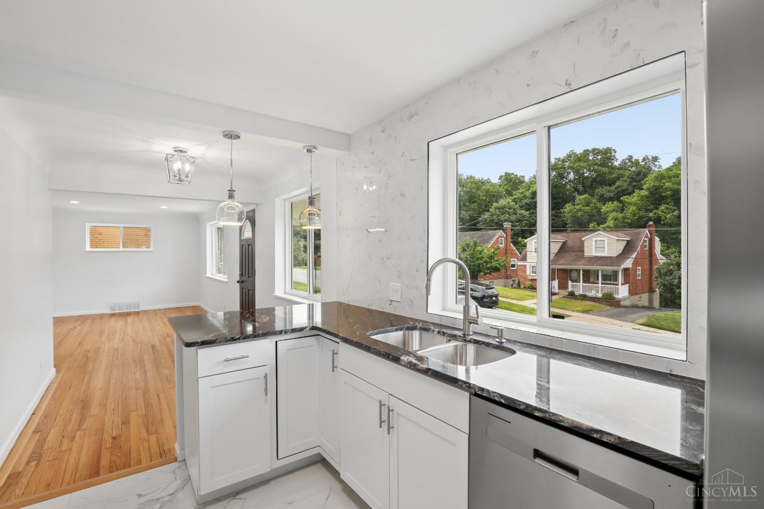 4136 Pleasure Drive
