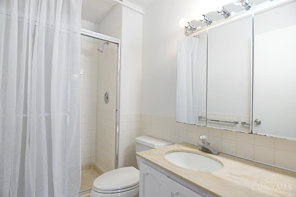 2230 S Patterson 63