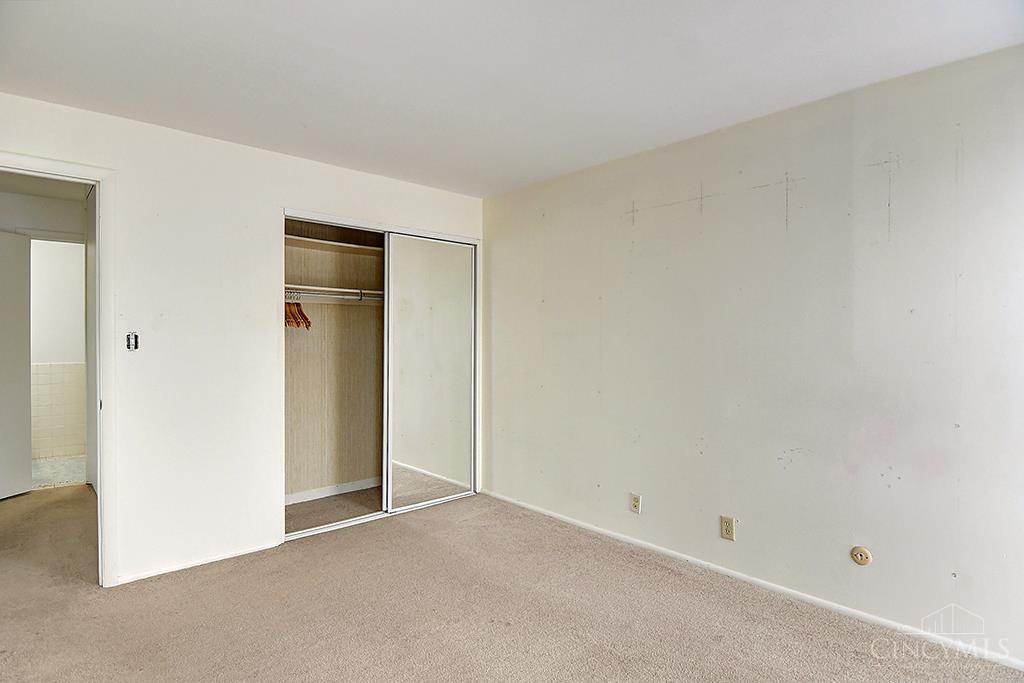 2230 S Patterson 63