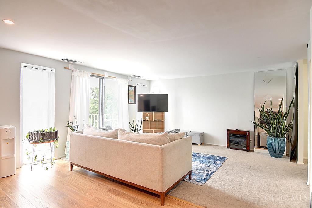 2230 S Patterson 63