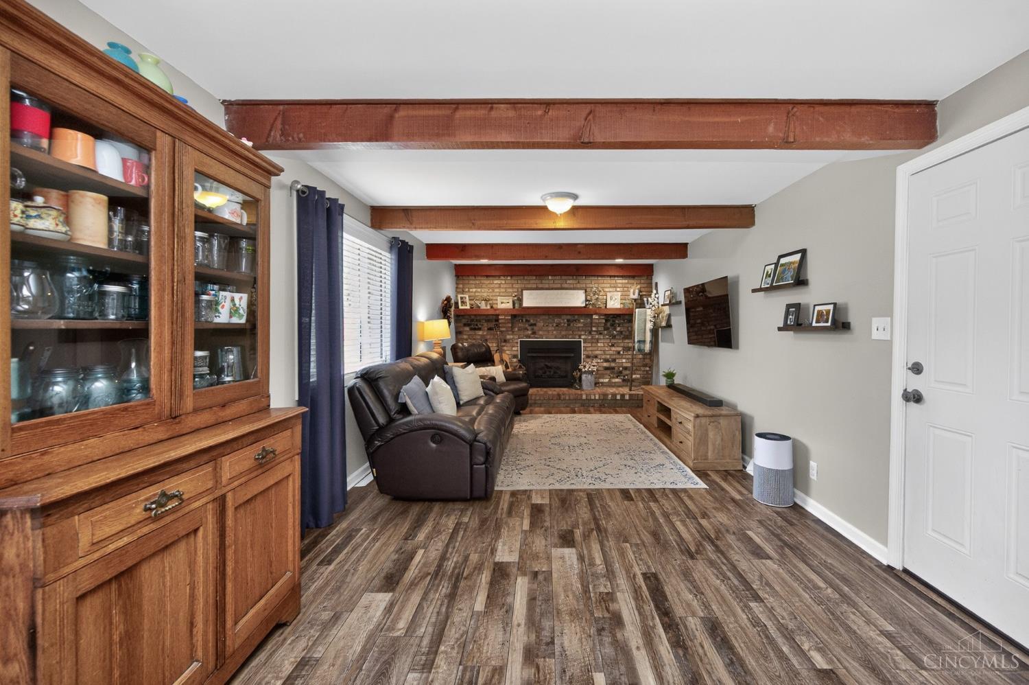 6688 Susan Drive