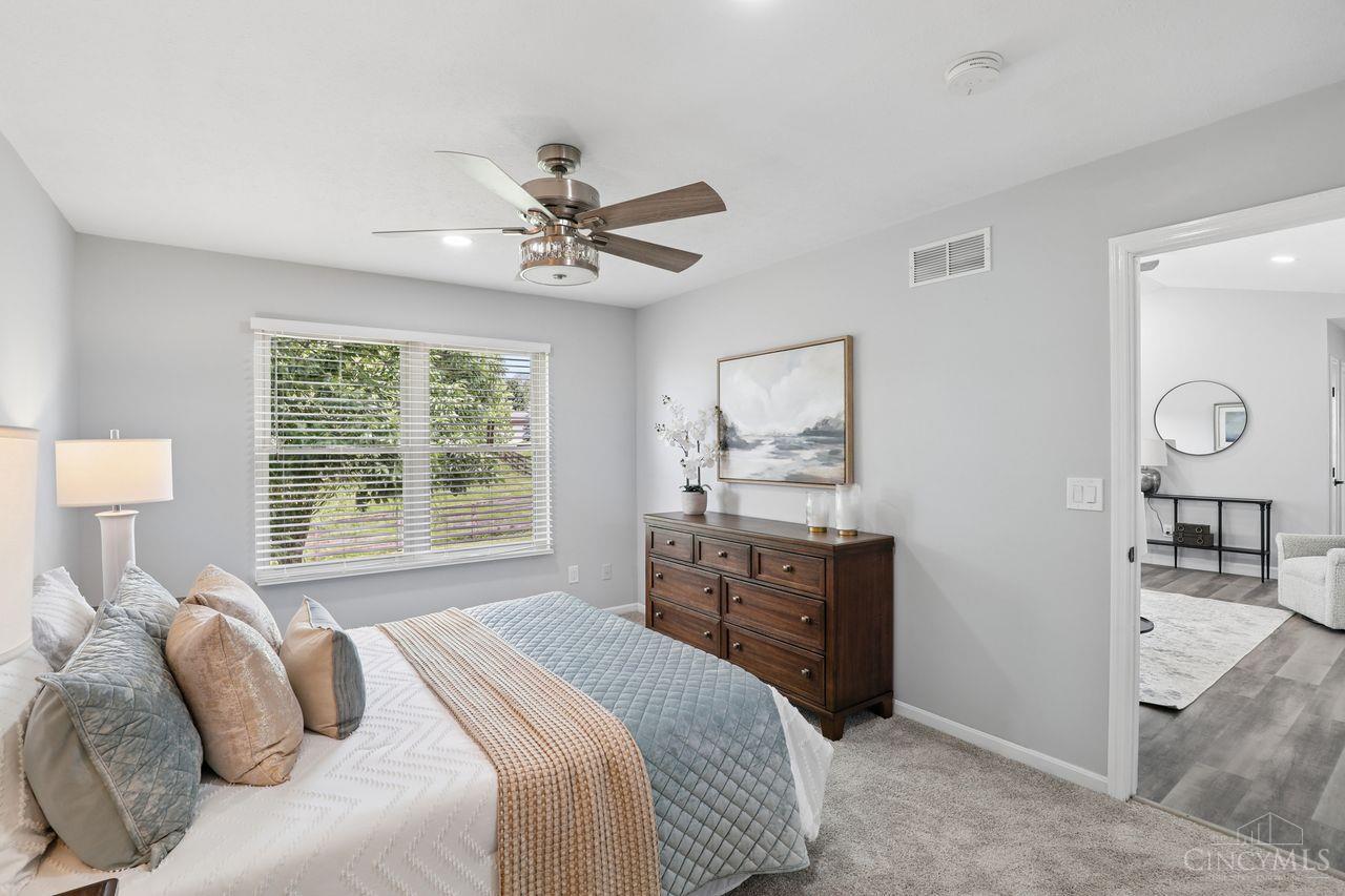 3072 Macintosh Lane