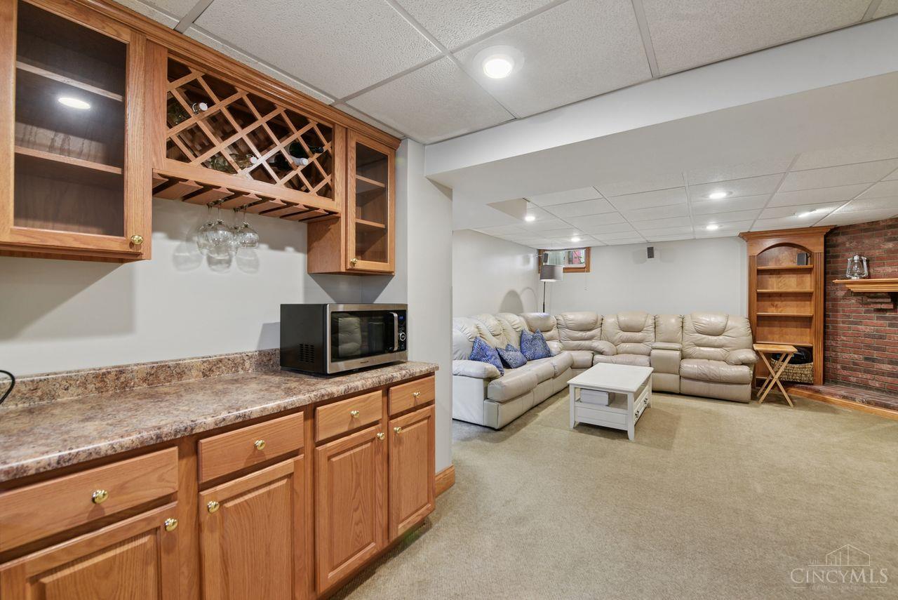 5328 Cleander Drive