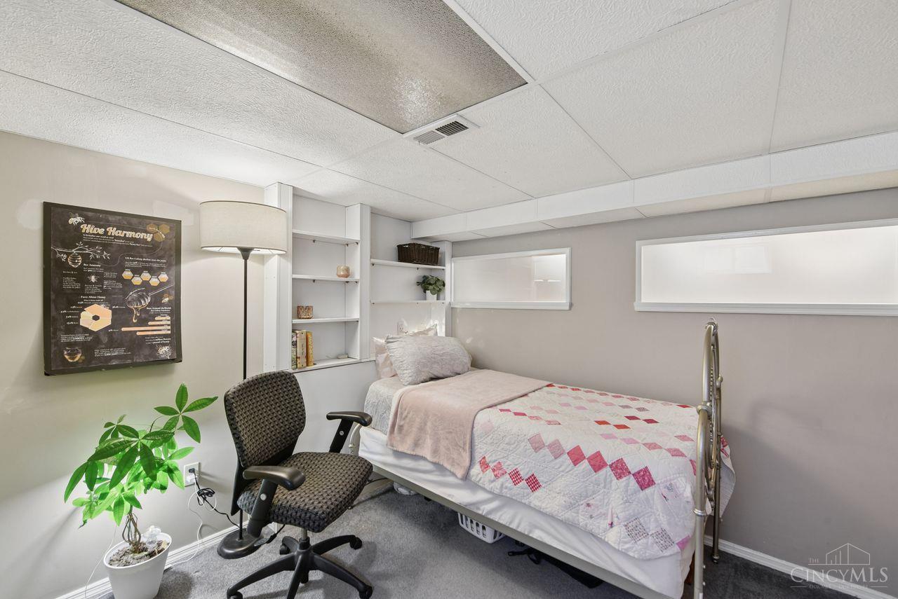 5328 Cleander Drive