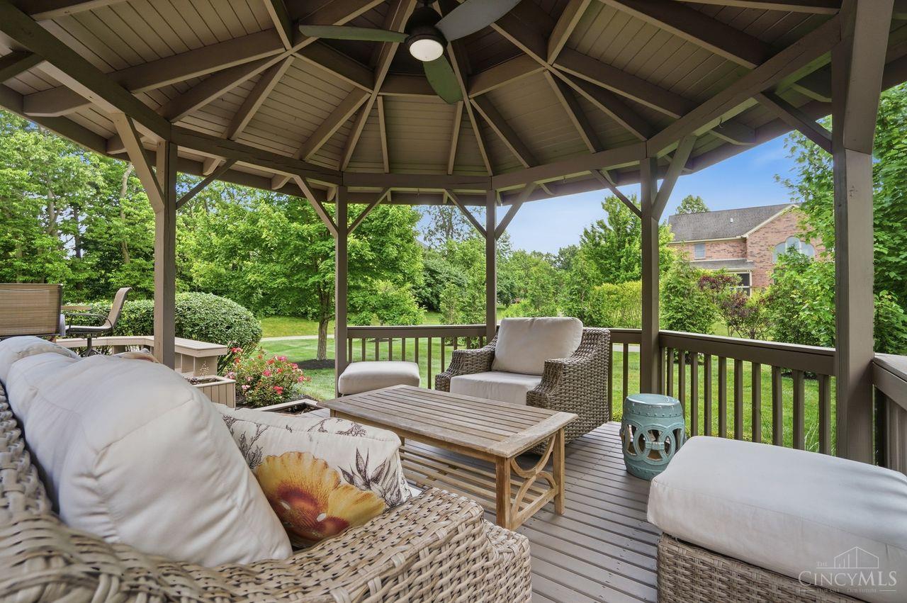 6547 Shady Oak Lane