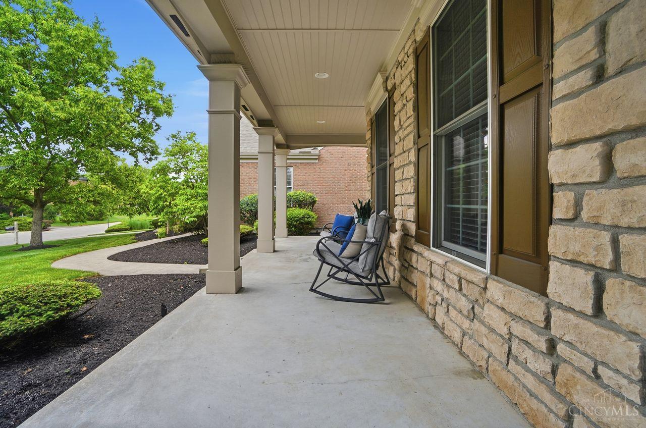6547 Shady Oak Lane