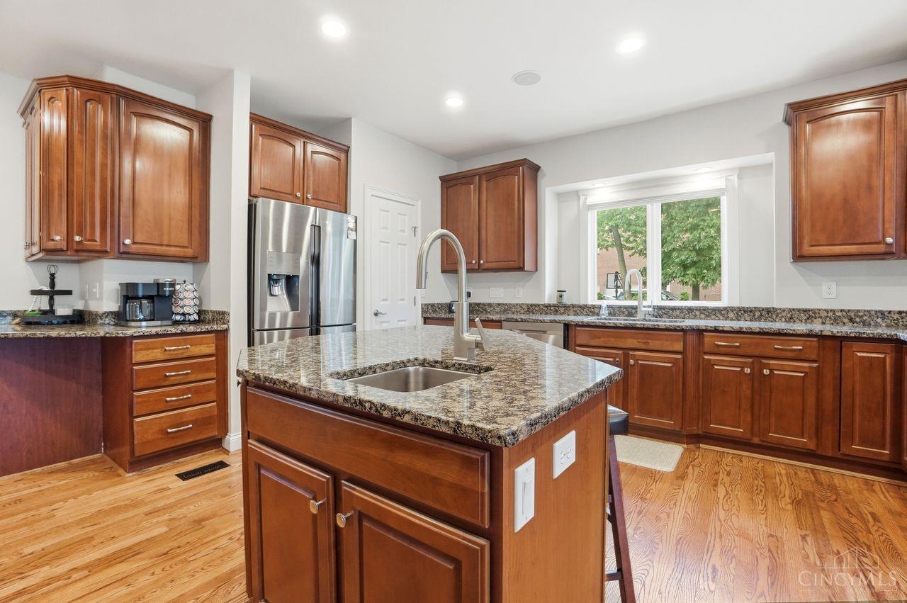 6547 Shady Oak Lane