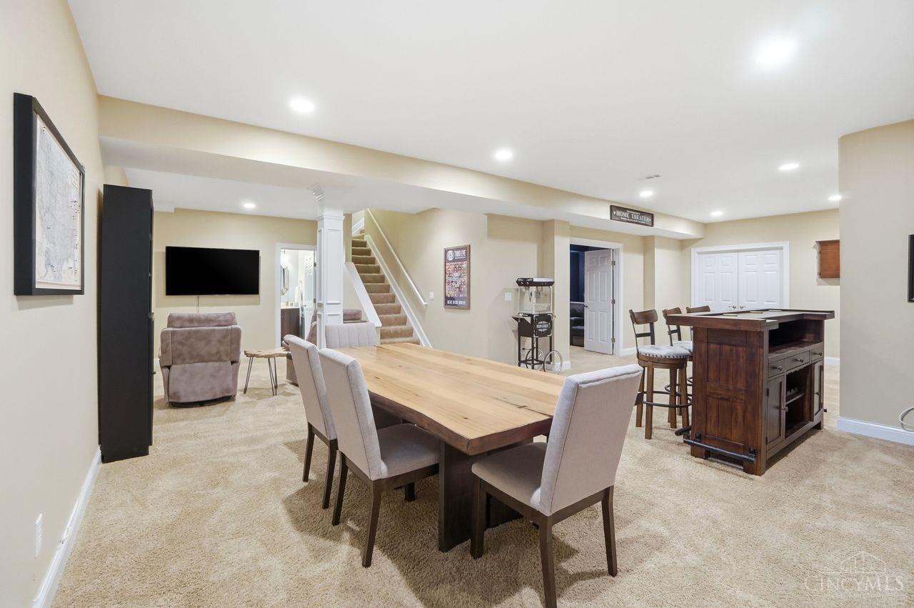 6547 Shady Oak Lane