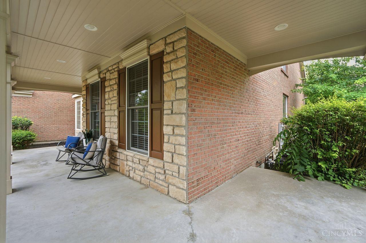6547 Shady Oak Lane