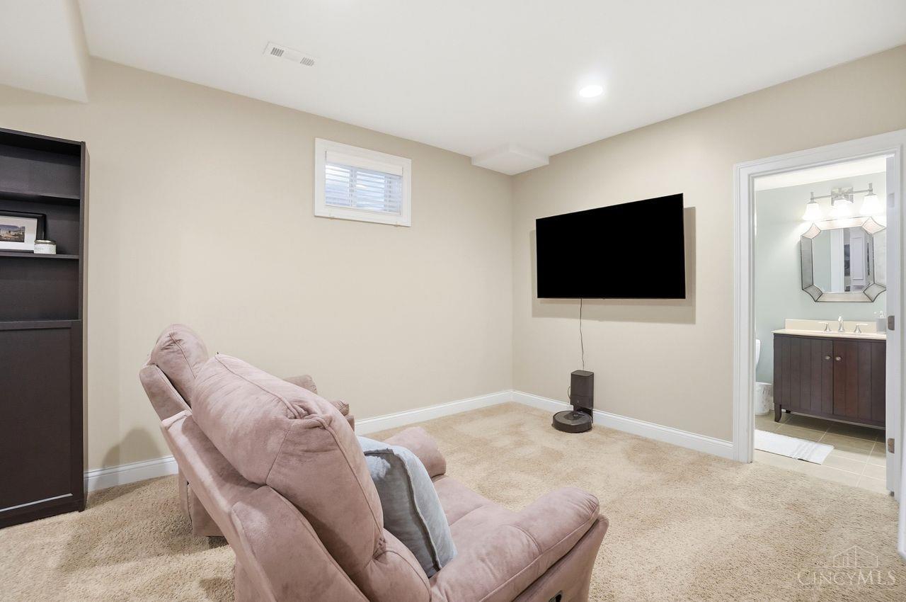 6547 Shady Oak Lane