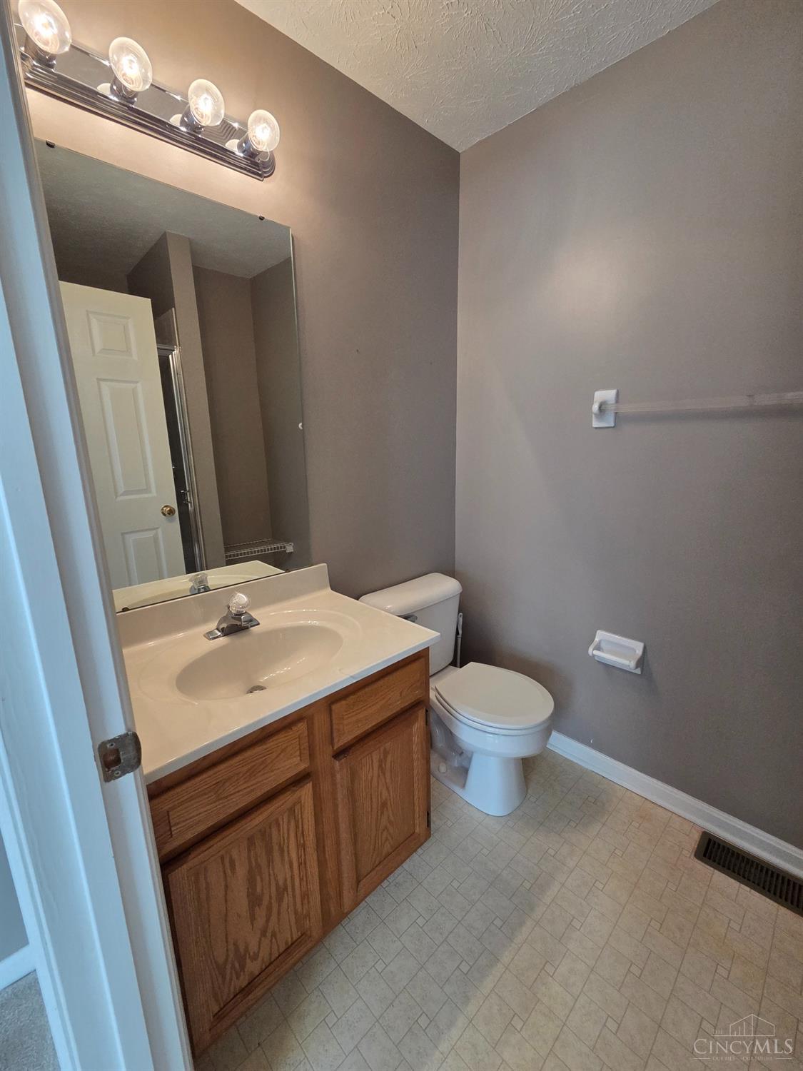 2405 Tarpon Bay Drive