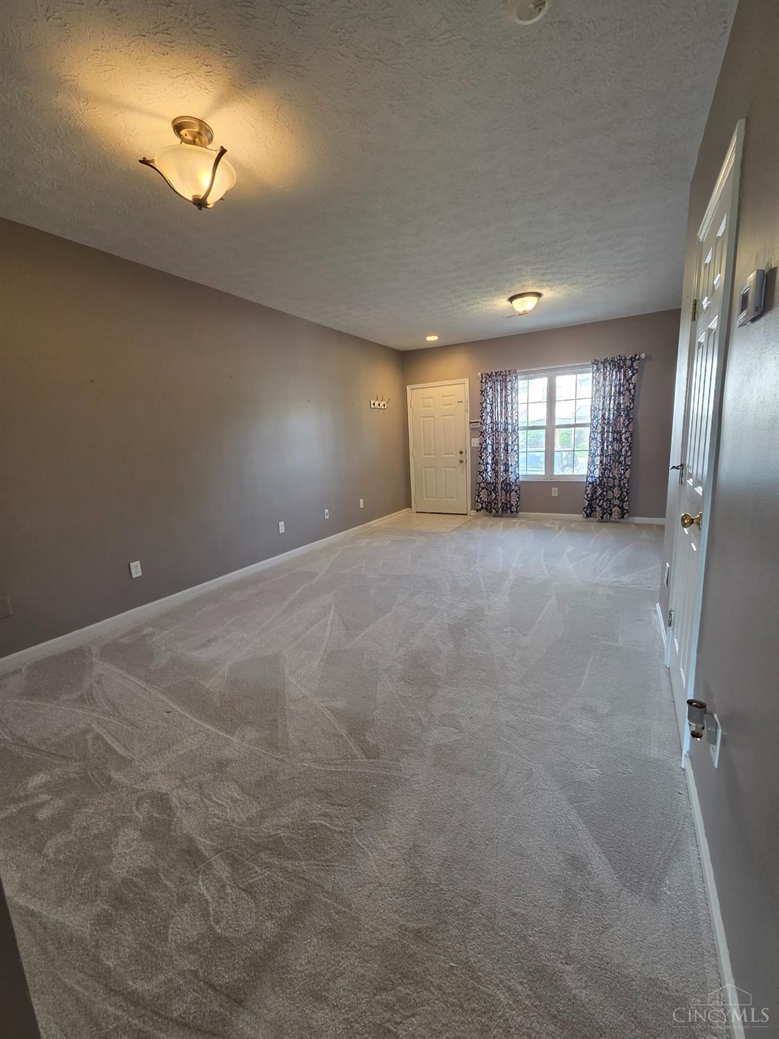 2405 Tarpon Bay Drive