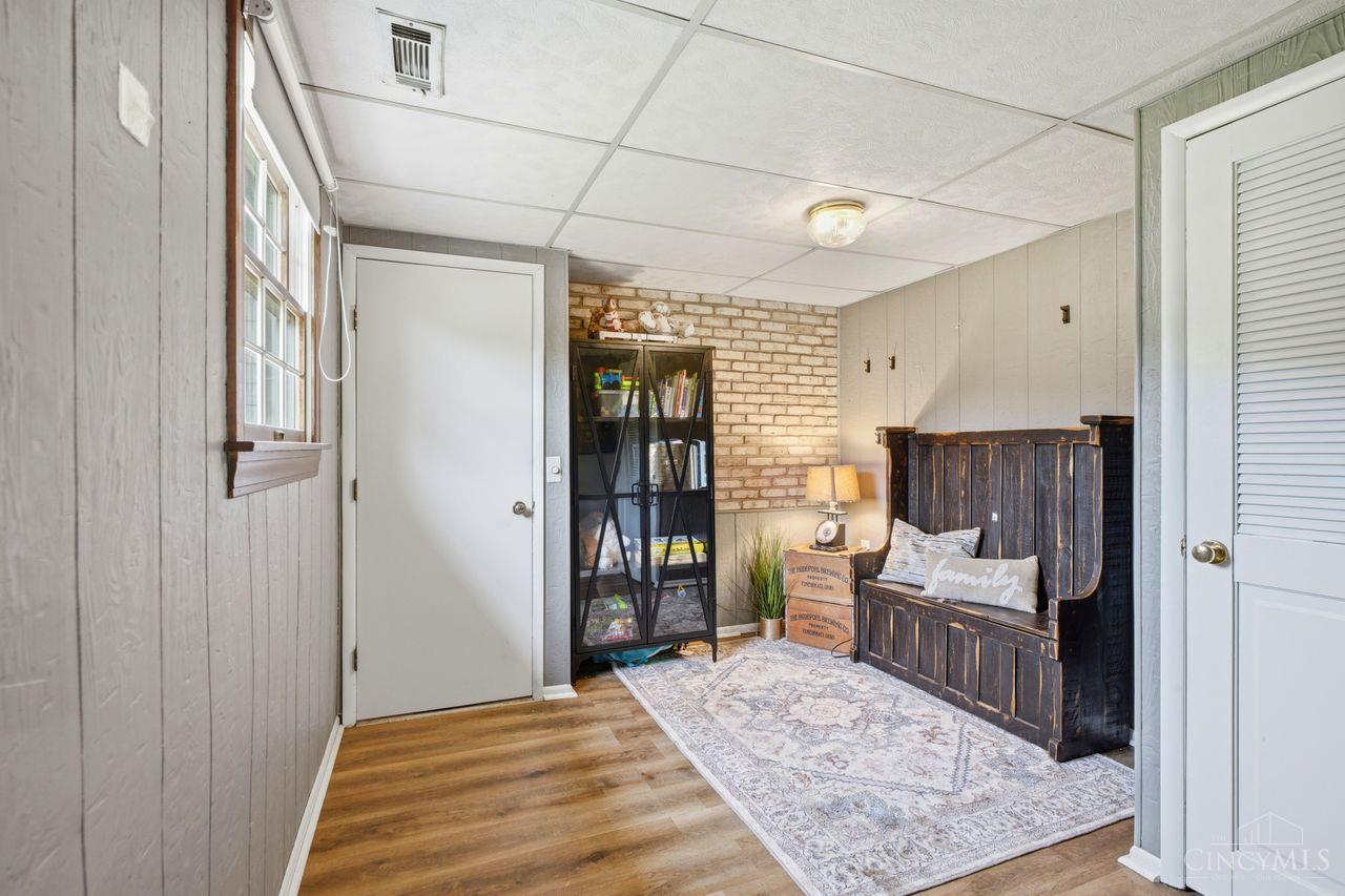 3276 Greenwich Drive