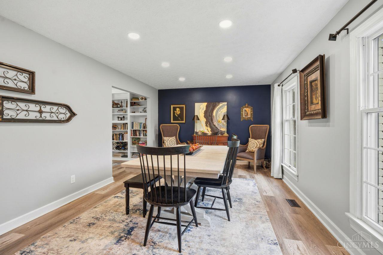 3276 Greenwich Drive