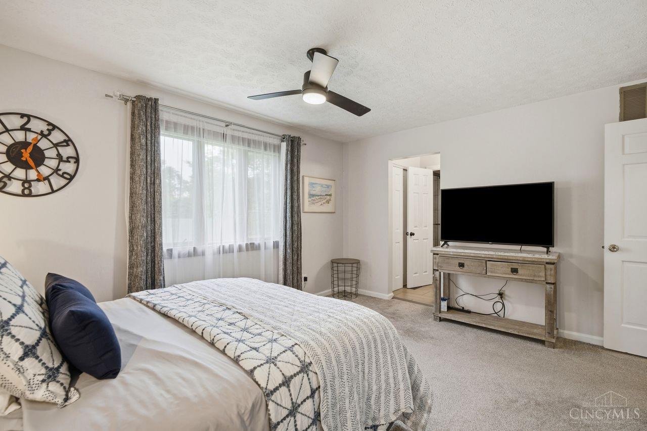 3276 Greenwich Drive