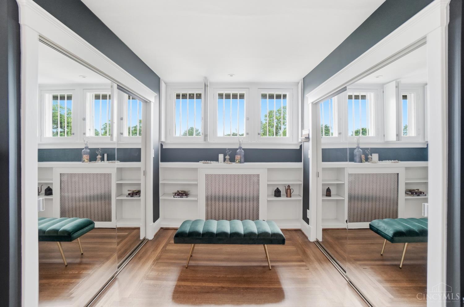 3428 Saint Johns Place