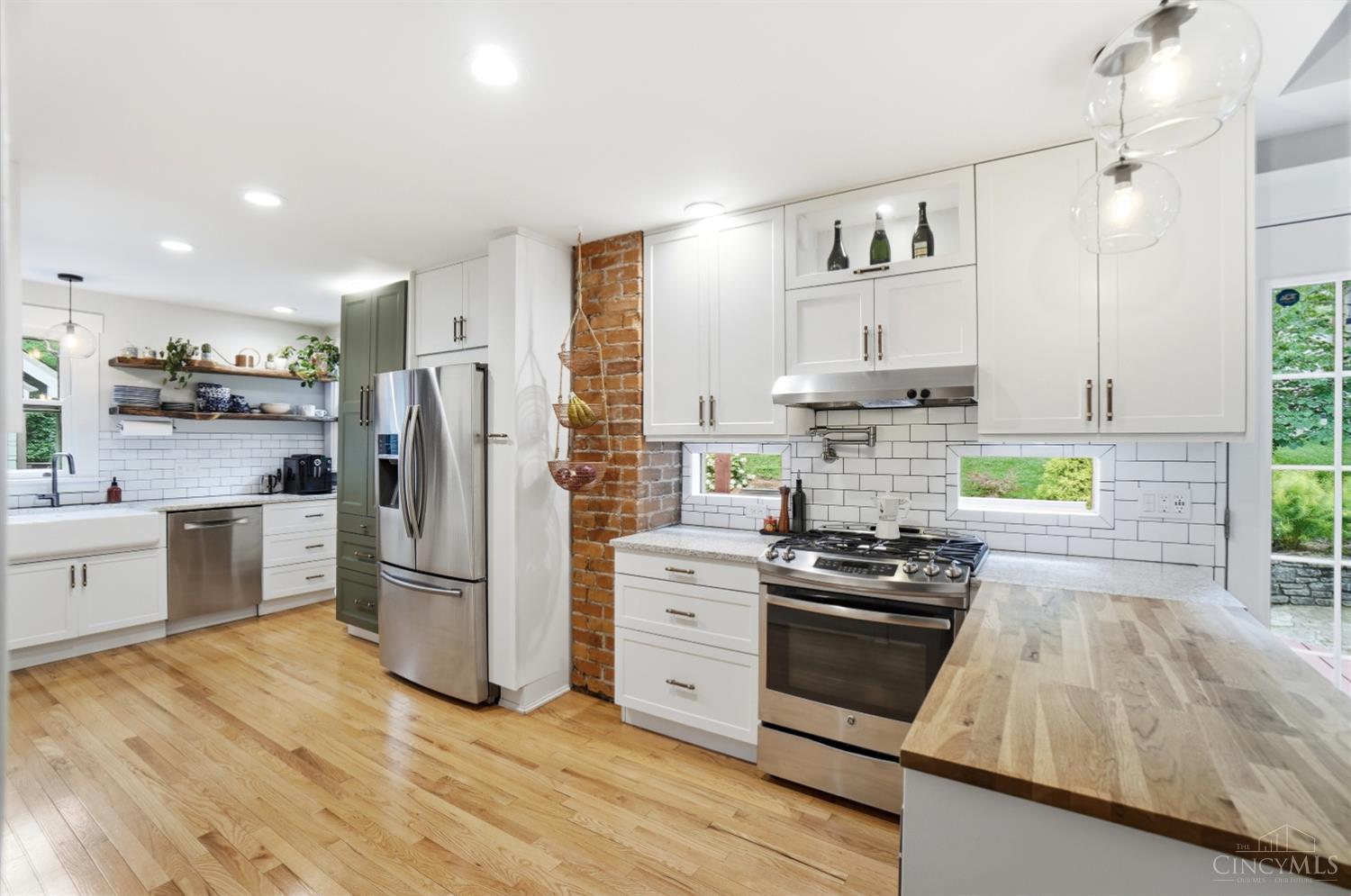 3428 Saint Johns Place