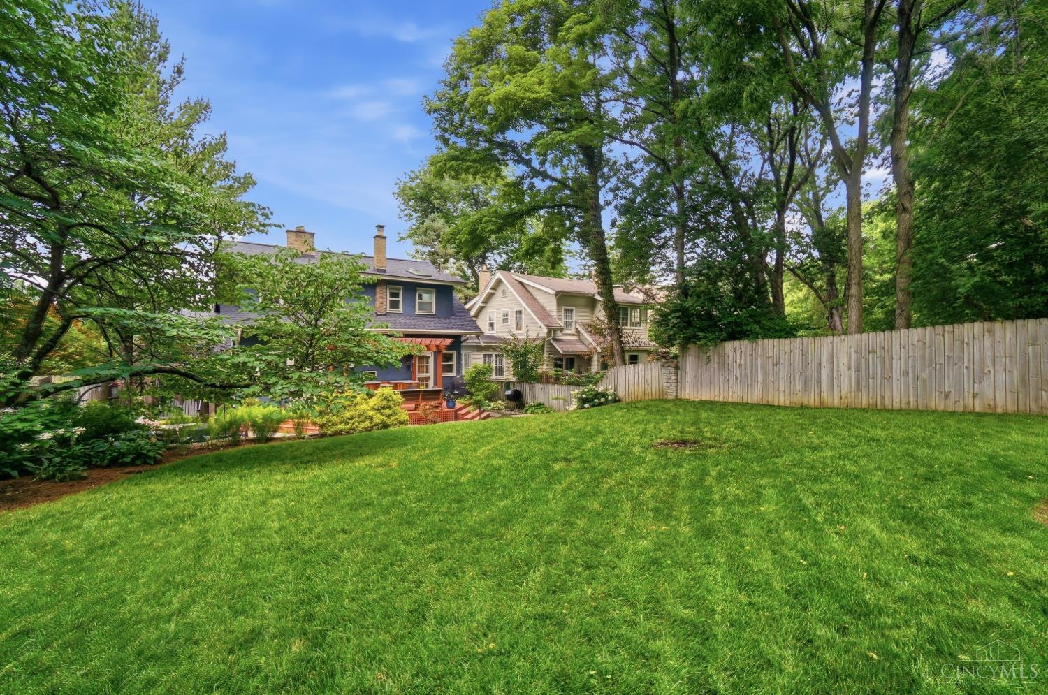 3428 Saint Johns Place