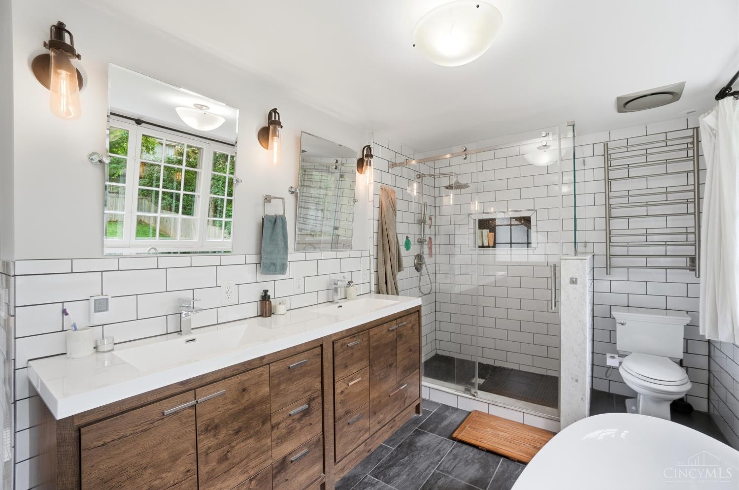 3428 Saint Johns Place