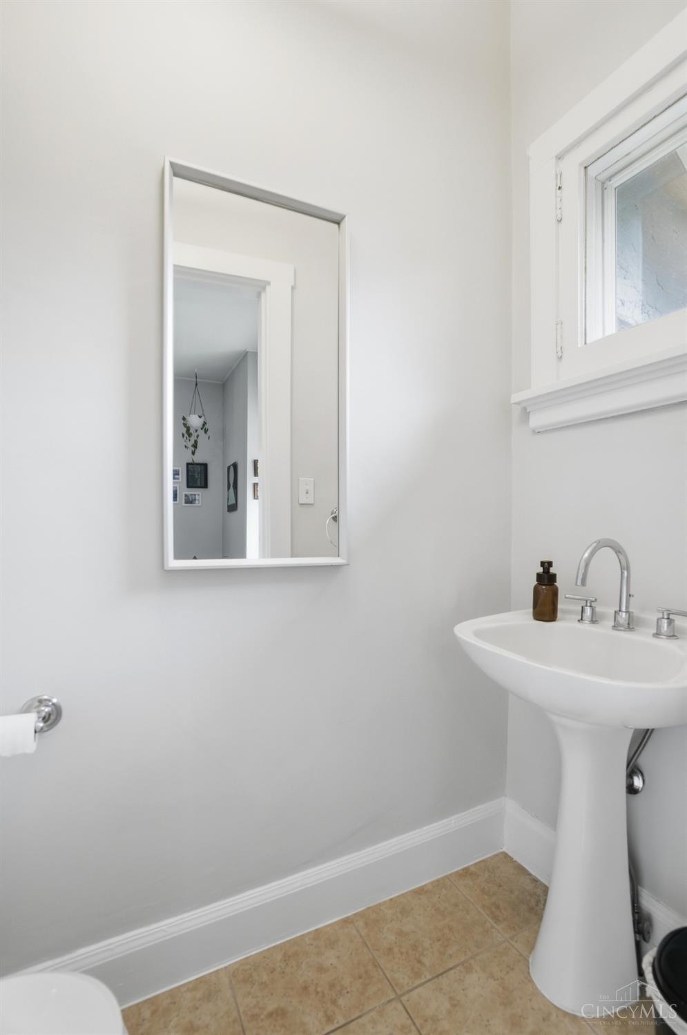3428 Saint Johns Place