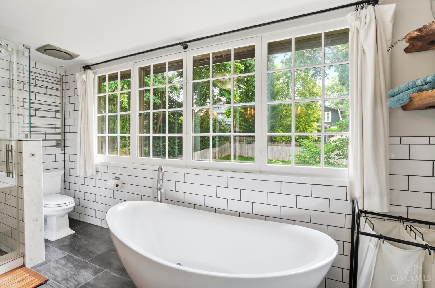 3428 Saint Johns Place