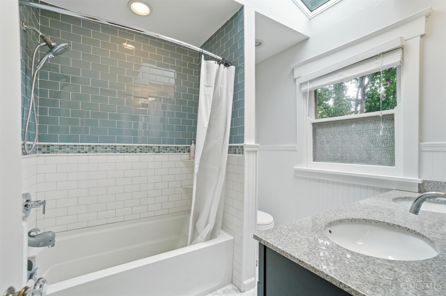 3428 Saint Johns Place
