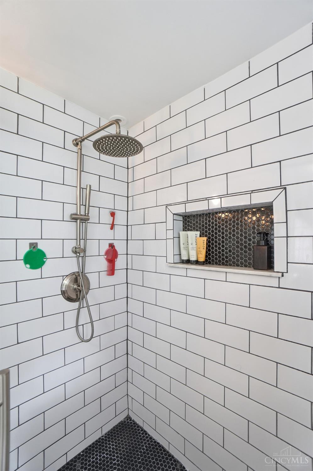 3428 Saint Johns Place