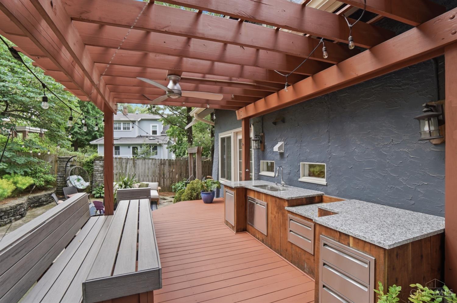 3428 Saint Johns Place