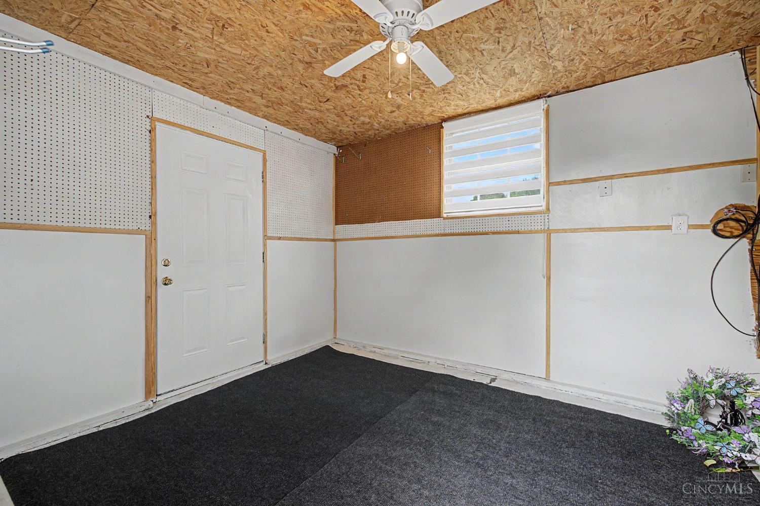 7463 Fairground Road