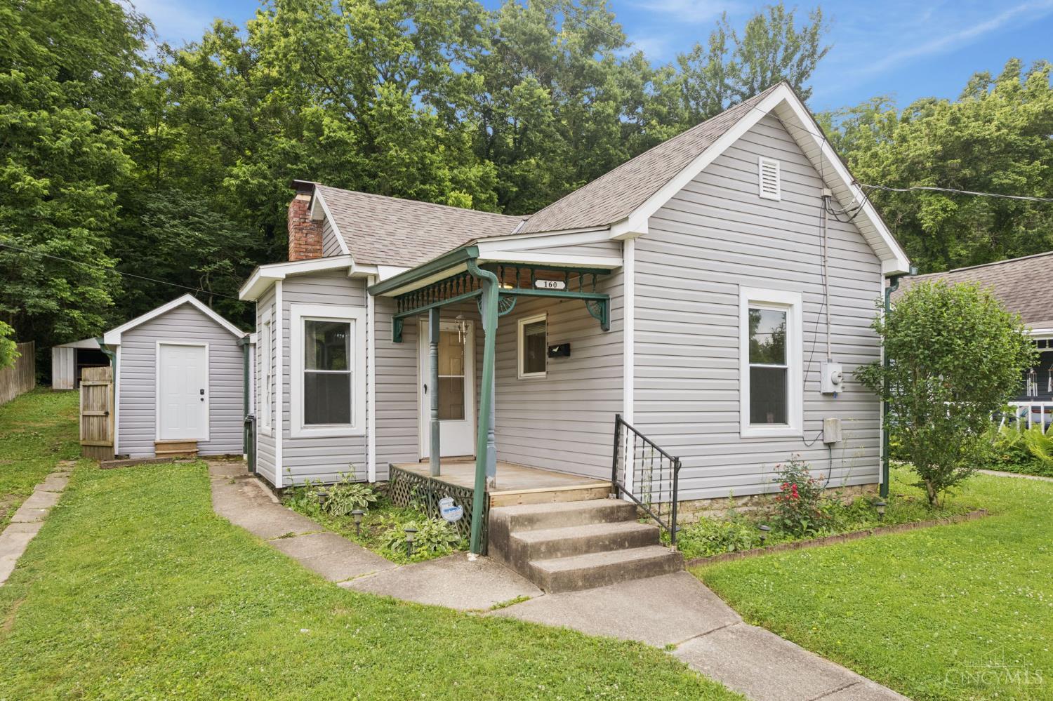 160 S 4th Street