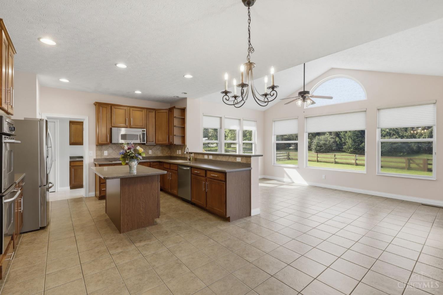 5363 Canyon Ridge Drive