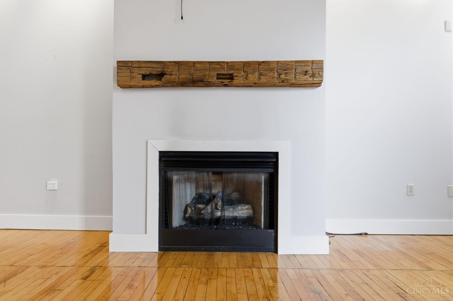 26 E Sixth Street 702